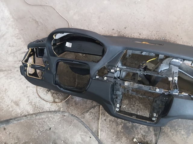 Панель передняя "торпедо" 51456974555 BMW