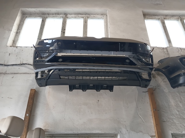 Передний бампер Volkswagen Golf ALLTRACK 7