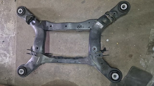 Балка задней подвески, подрамник A1663503200 MERCEDES