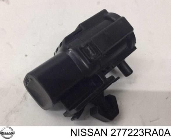 Датчик температуры воздуха 277223RA0A NISSAN