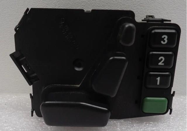 Блок кнопок механизма регулировки сиденья правый 2108209010