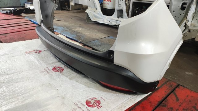 Задний бампер 04715T7WA80 HONDA