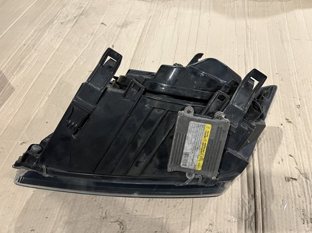 4M5113W029 FORD Фара правая купить в Черновцы