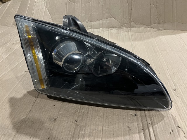4M5113W029 FORD Фара правая купить в Черкассы