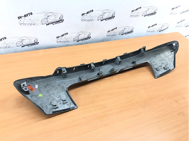 76811F4010 TOYOTA Накладка багажника (двери 3/5-й задней) нижняя купить в Украина