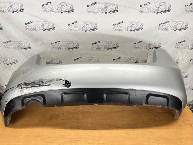 Бампер задний 85022JM04H NISSAN