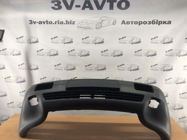 Буфер (бампер) передний 893807101C VAG