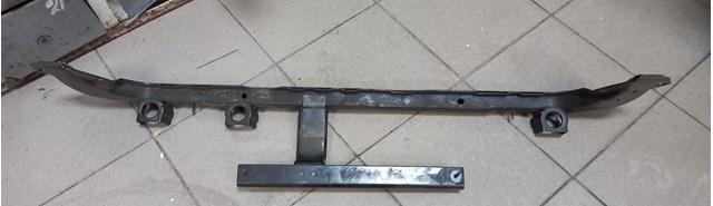 Рамка радиатора нижняя 625304CB0A NISSAN