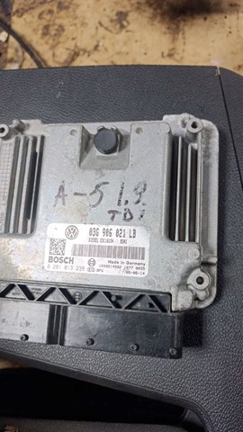 Модуль управления двигателем 03G906021LB VAG