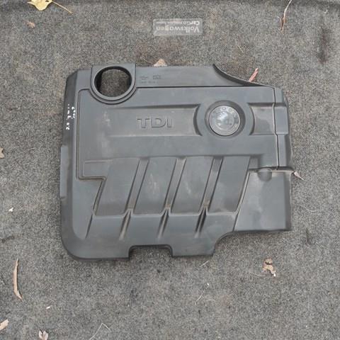 Крышка мотора декоративная 03L103925AQ VAG