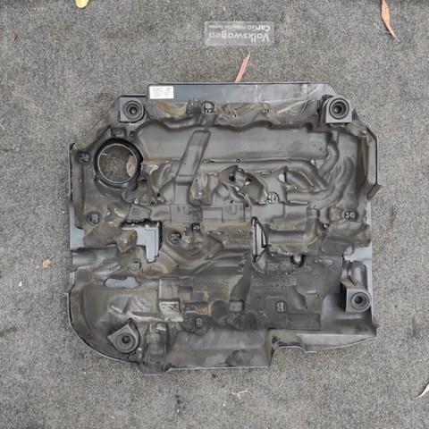 04L103925N VAG Крышка мотора декоративная купить в Львов
