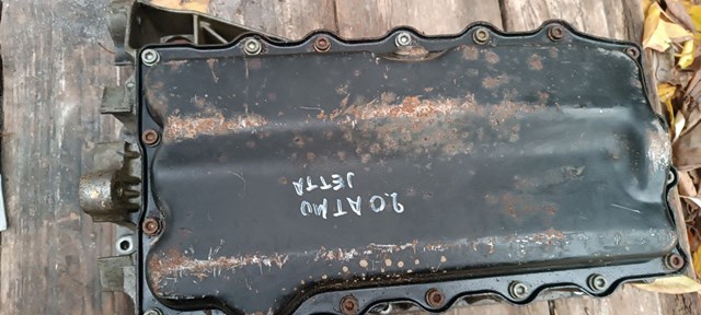 Масляный поддон 06A103802B VAG