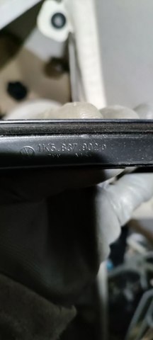 VAG 1K5837902D в наличии Житомир