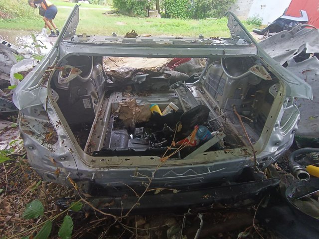 Панель багажного отсека задняя 3C8813301 VAG