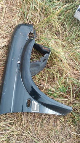 Боковая часть передняя правая MR954766 MITSUBISHI