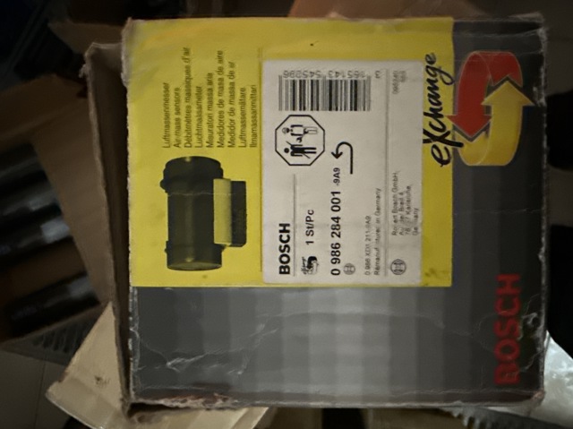 BOSCH 0986284001 Датчик потока (расхода) воздуха, расходомер M.A.F. - (Mass Airflow) в наличии Черкассы
