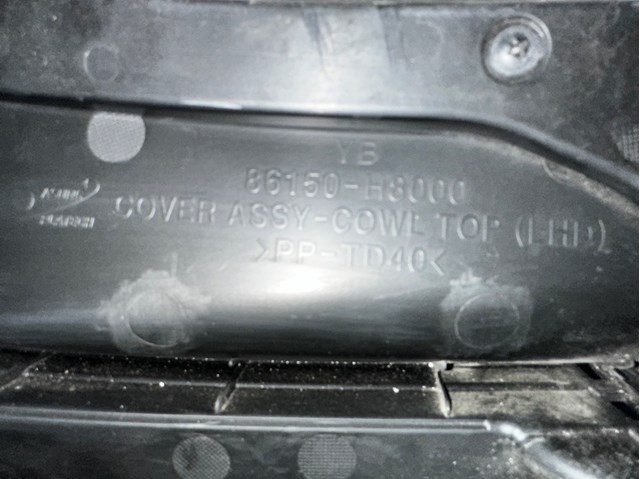 Водосток лобового стекла, жабо 86150H8000 HYUNDAI