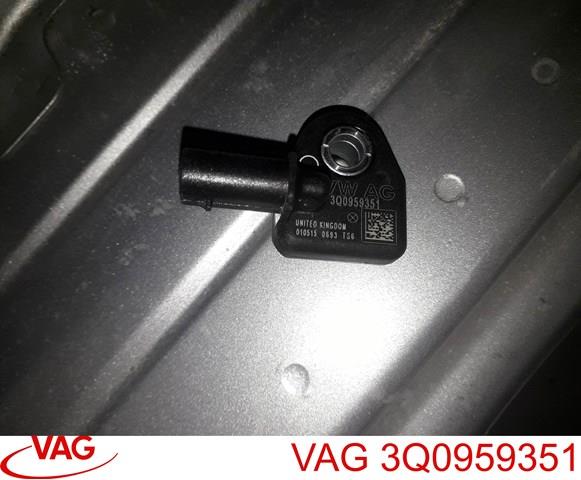 Датчик Айрбег передний 3Q0959351 VAG
