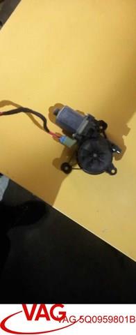 Мотор стеклоподъемника двери передней 5Q0959801B VAG