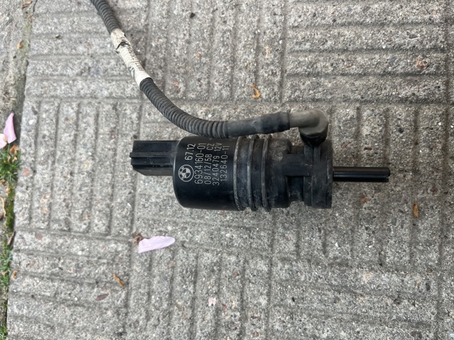 Двигатель омывателя лобового стекла 6934160 BMW