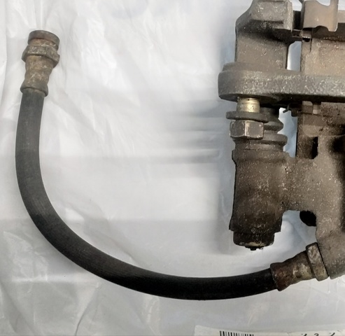 Гибкая тормозная трубка задняя MR129750 MITSUBISHI