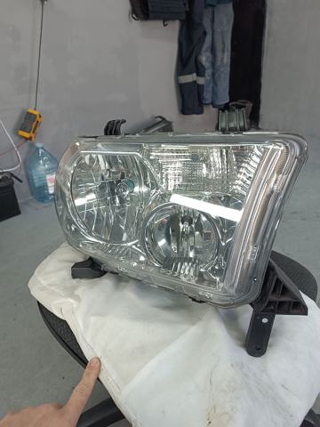 TOYOTA 811100C070 Фара правая в наличии Запорожье