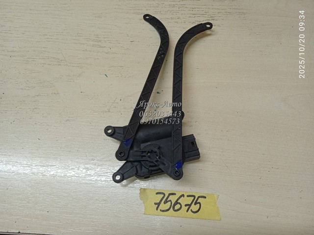 MERCEDES 0132801332 в наличии Днепр