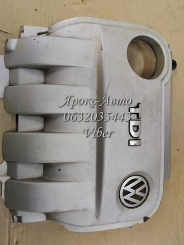 VAG 03G103967J Крышка мотора декоративная в наличии Черновцы