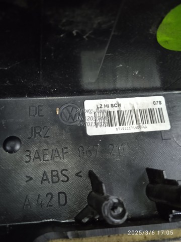 VAG 3AE867211 Обшивка (облицовка) внутренняя двери задней правой в наличии Черкассы