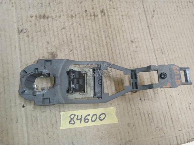 VAG 3B08378857886 в наличии Ровно