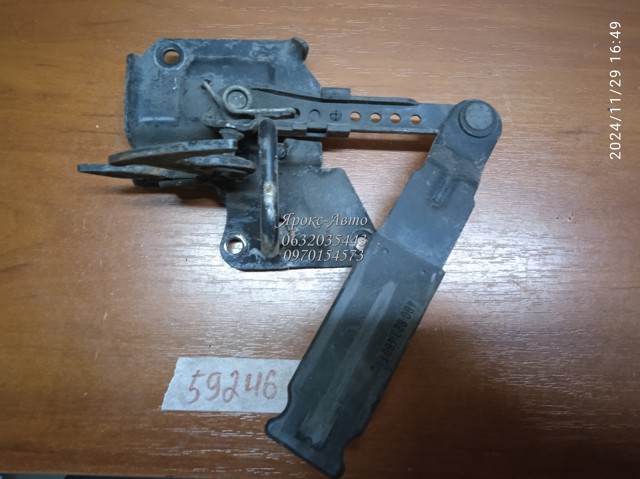 VAG 4B0823480F в наличии Николаев