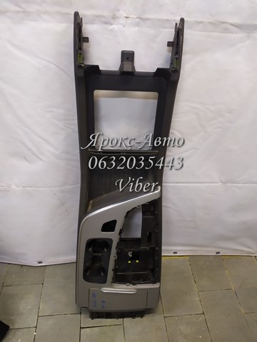 4M1863244B24A Накладка декоративная центральной консоли купить Днепр