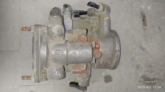 RENAULT 5010457619 Кран тормозной прицепа в наличии Харьков
