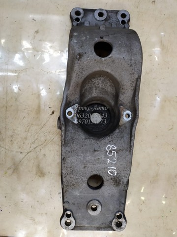 HYUNDAI 517153X001 Цапфа передняя левая в наличии Николаев