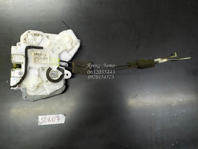 72110SWAE01 HONDA Замок передней правой двери купить в Ужгород