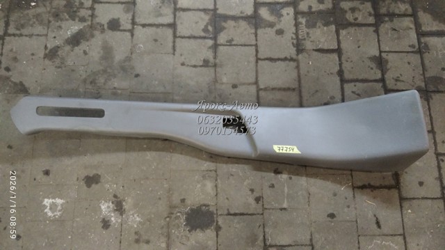 769150016R Обшивка стойки кузова внутренняя средняя правая купить Украина