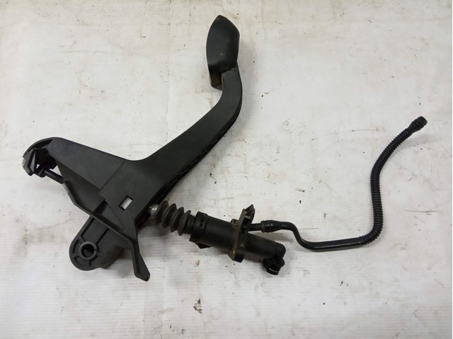 7L0721109 VAG купить в Черкассы