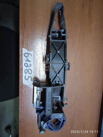 RENAULT 806065415R Держатель наружной ручки двери передней правой в наличии Харьков