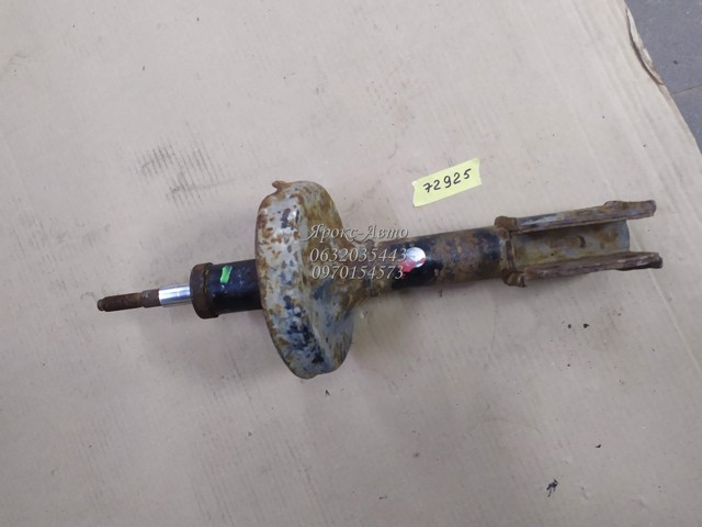 RENAULT 8200299817 Амортизатор передний в наличии Ирпень