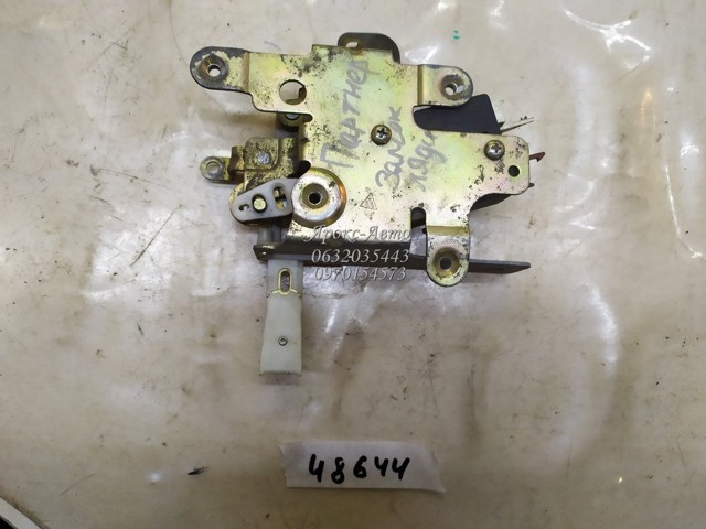 871958 PEUGEOT Замок багажника купить в Павлоград
