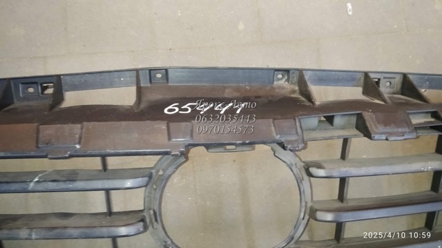 MAZDA B63C50712B Решетка радиатора в наличии Черкассы