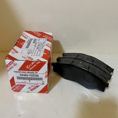 Тормозные колодки 04465YZZQ6 TOYOTA