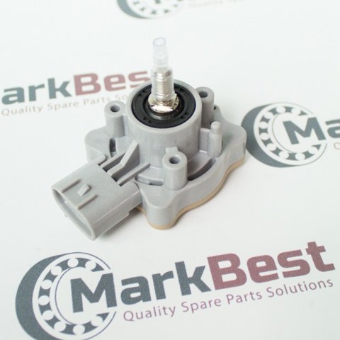 Датчик уровня положения кузова, задний левый MRB46112 MarkBest