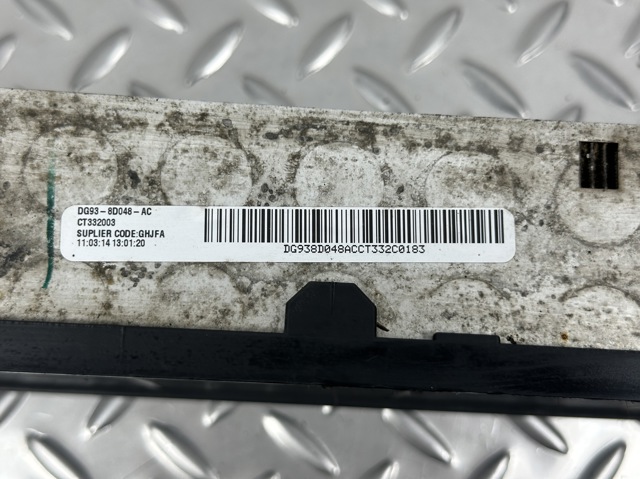 DG938D048AC FORD Радиатор охлаждения двигателя дополнительный купить в Украина