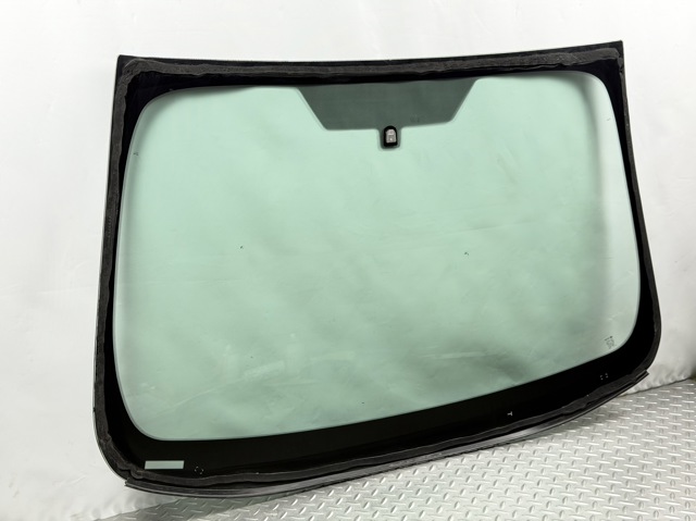 DS7Z5403100A FORD Стекло лобовое  купить в Запорожье