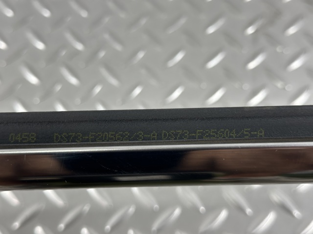 DS7Z5425861A FORD Молдинг задней левой двери купить в Ужгород