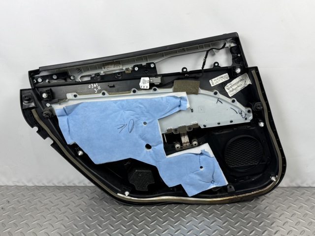 DS7Z5427406DW FORD Обшивка (облицовка) внутренняя двери задней правой купить в Винница