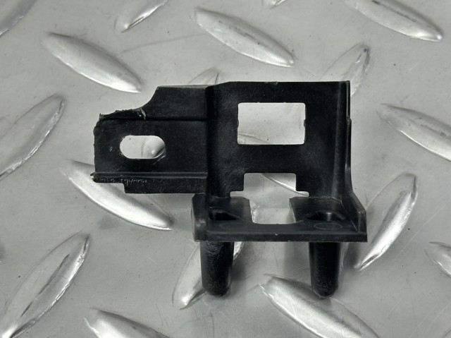 HS7316K809BA Буфер (отбойник) капота купить Ужгород