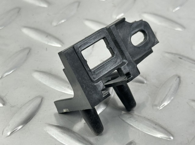 Буфер капота резиновый HS7316K809BA FORD