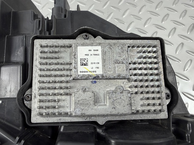 HS7Z13008AA FORD Левая фара купить в Чернигов